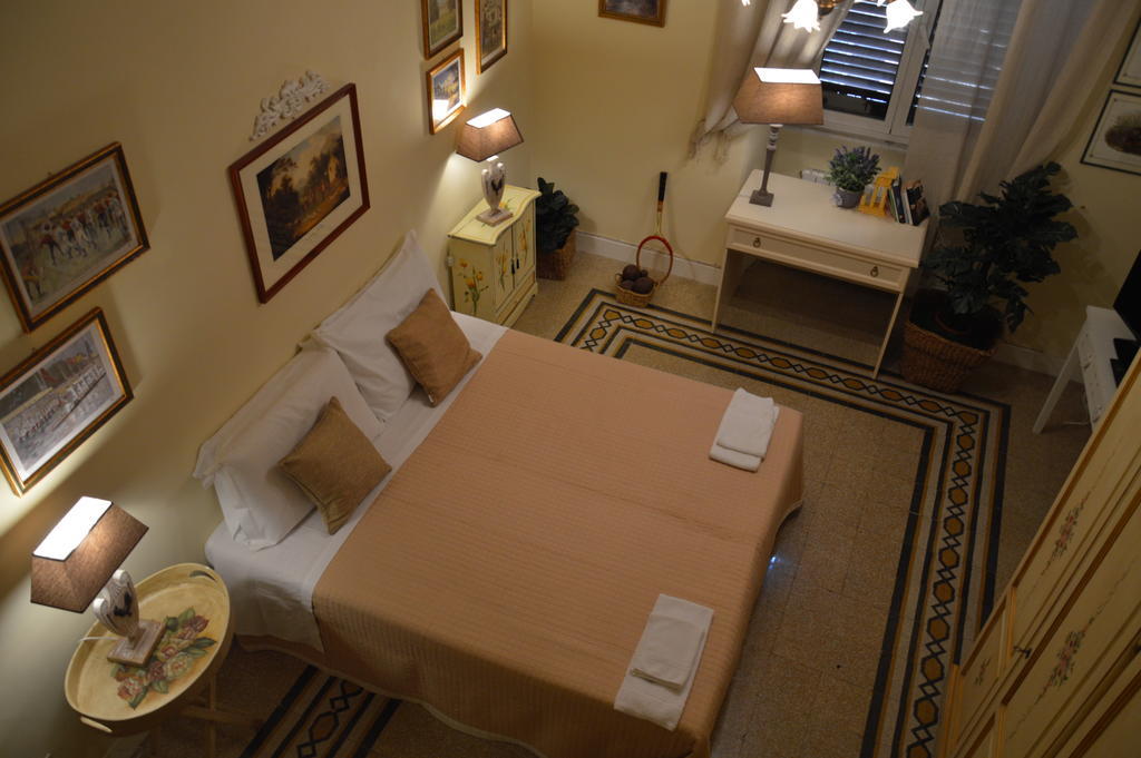Alojamento de Acomodação e Pequeno-almoço Paola A Trastevere Roma